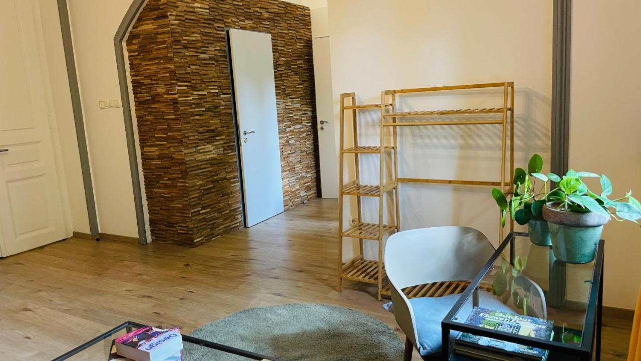 Fifteen Boutique Rooms Budapest With Self Check-In Budapeste Exterior foto