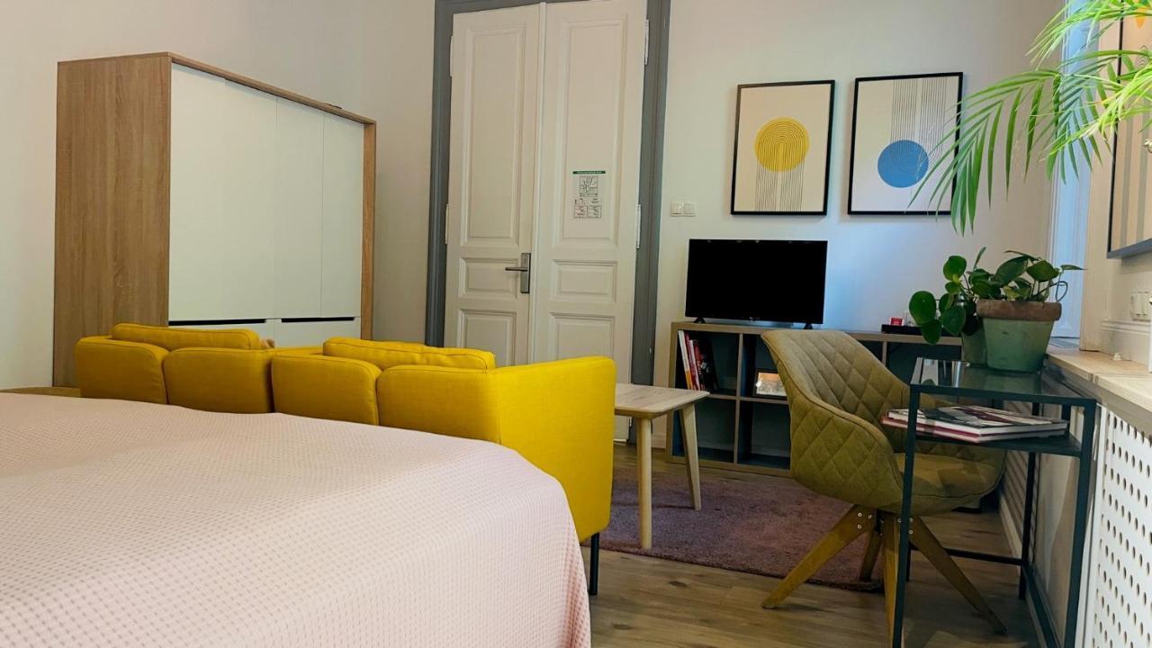 Fifteen Boutique Rooms Budapest With Self Check-In Budapeste Exterior foto